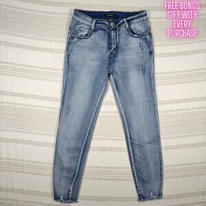 Bamboo Light Wash Distressed Skinny Jeans Size 13 Used